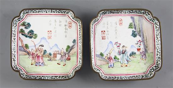 Two Canton enamel square trays, Qianlong/Jiaqing period, 9.6cm